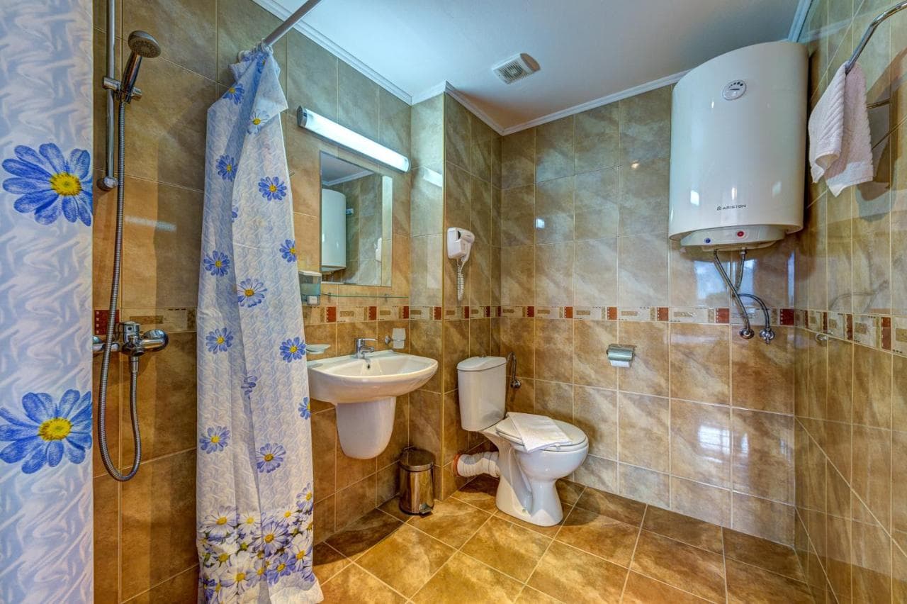 Silver Hills Hotel - 9
