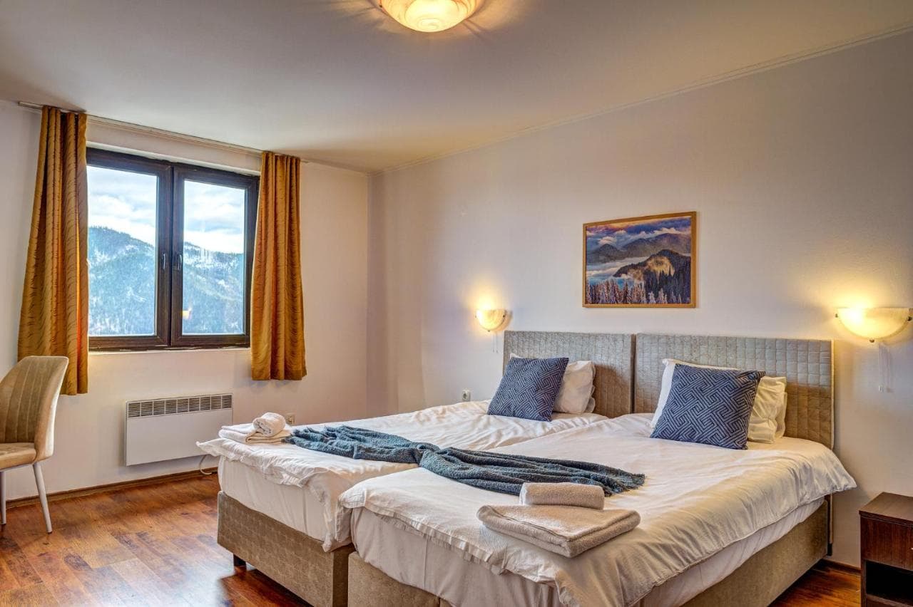 Silver Hills Hotel - 8