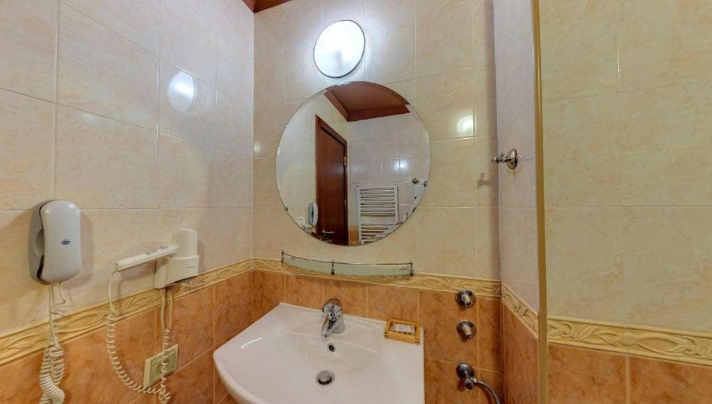 Hotel FAMIL - 12