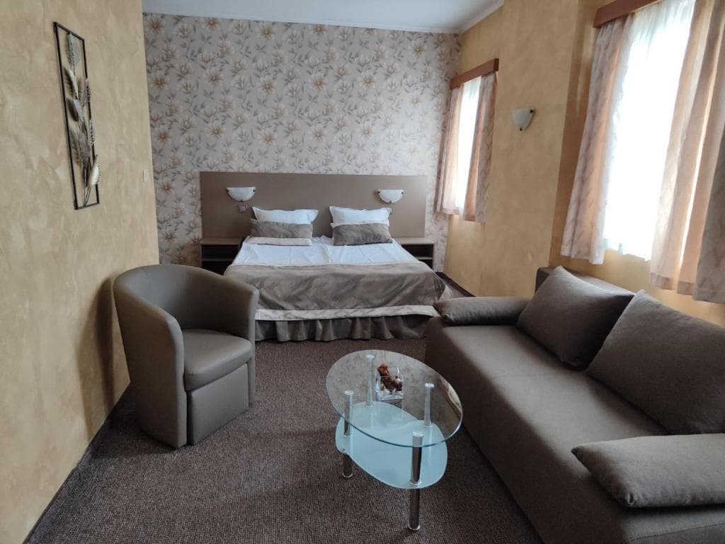 Family Hotel Bulair - 13