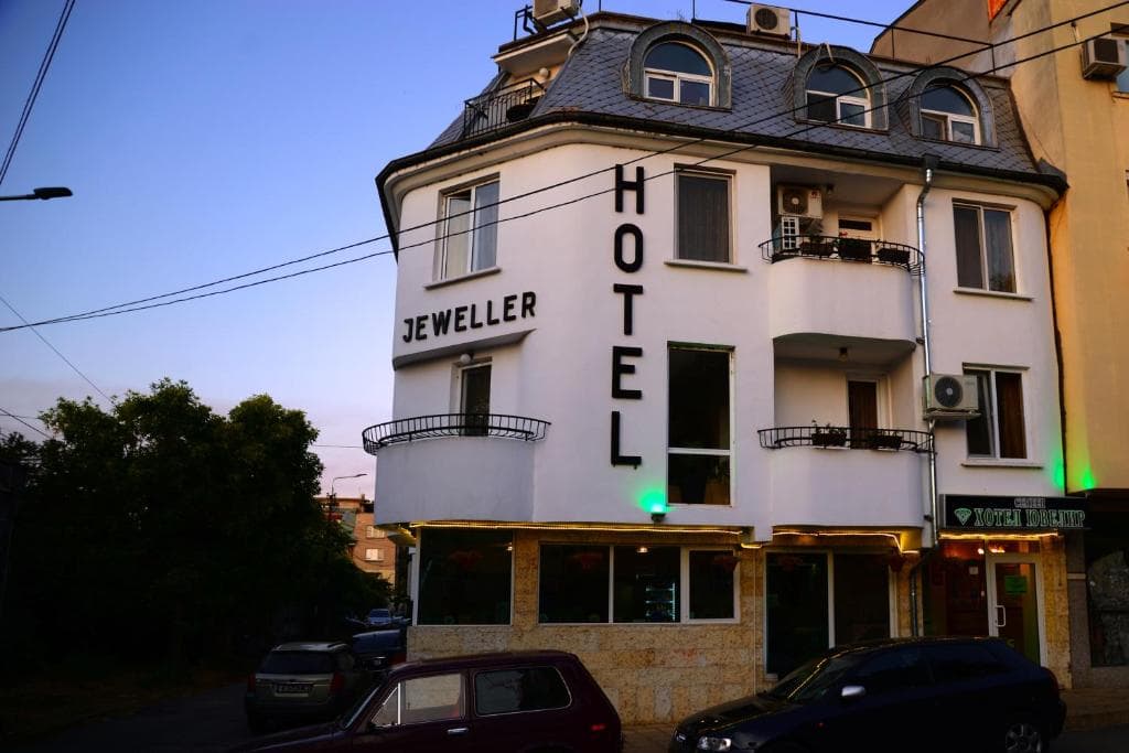 Jeweller Hotel - 9