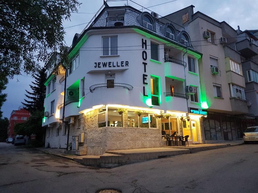 Jeweller Hotel - 2