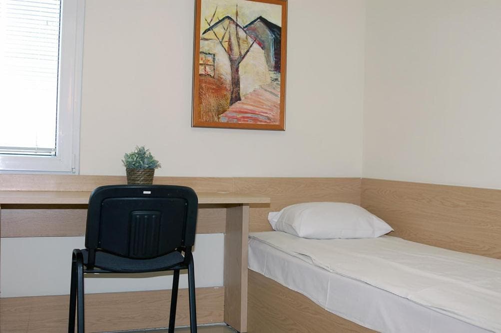 Millennia Rooms Ruse - 12