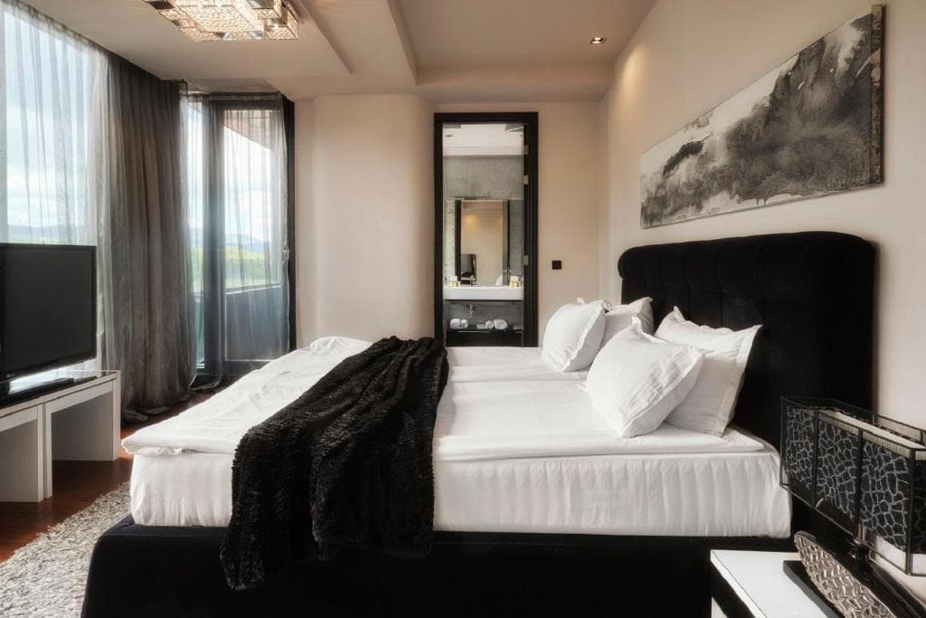 Hotel Emirates - 4