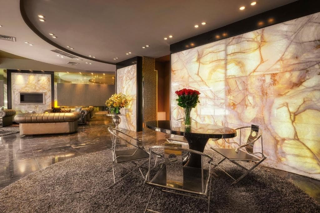 Hotel Emirates - 2