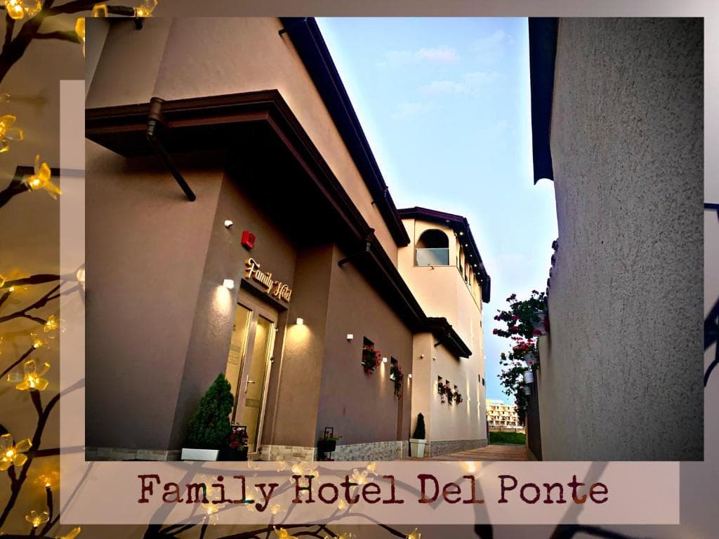 Del Ponte - 8