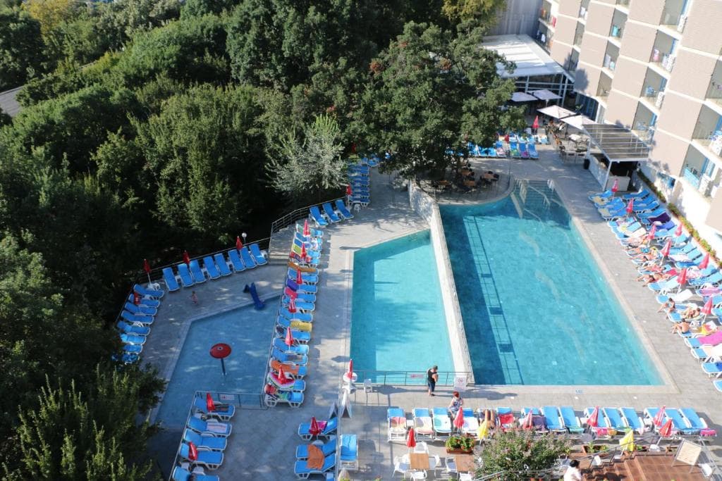 Hotel Slavey - 6