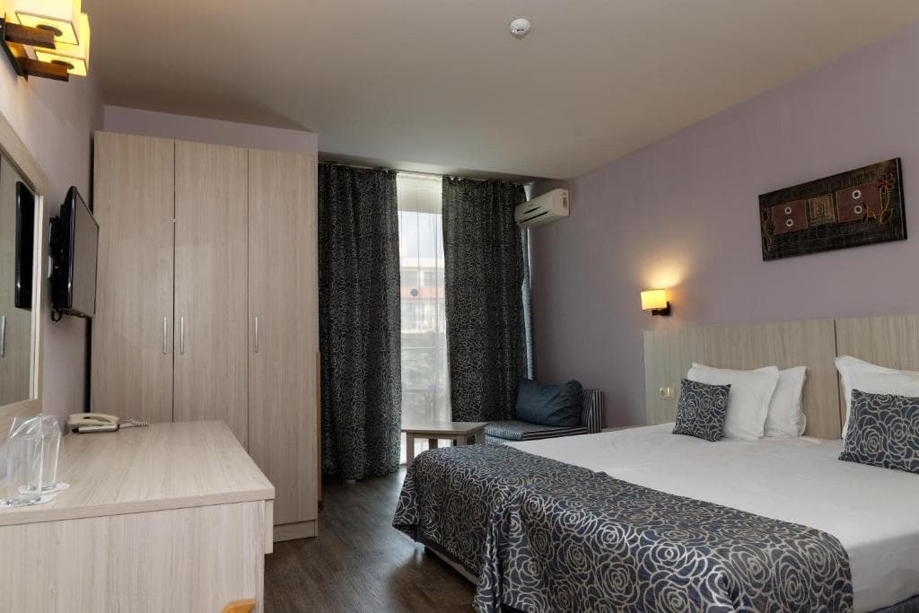 Hotel Slavey - 15