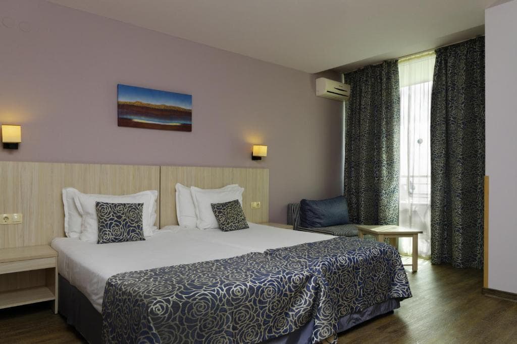 Hotel Slavey - 14