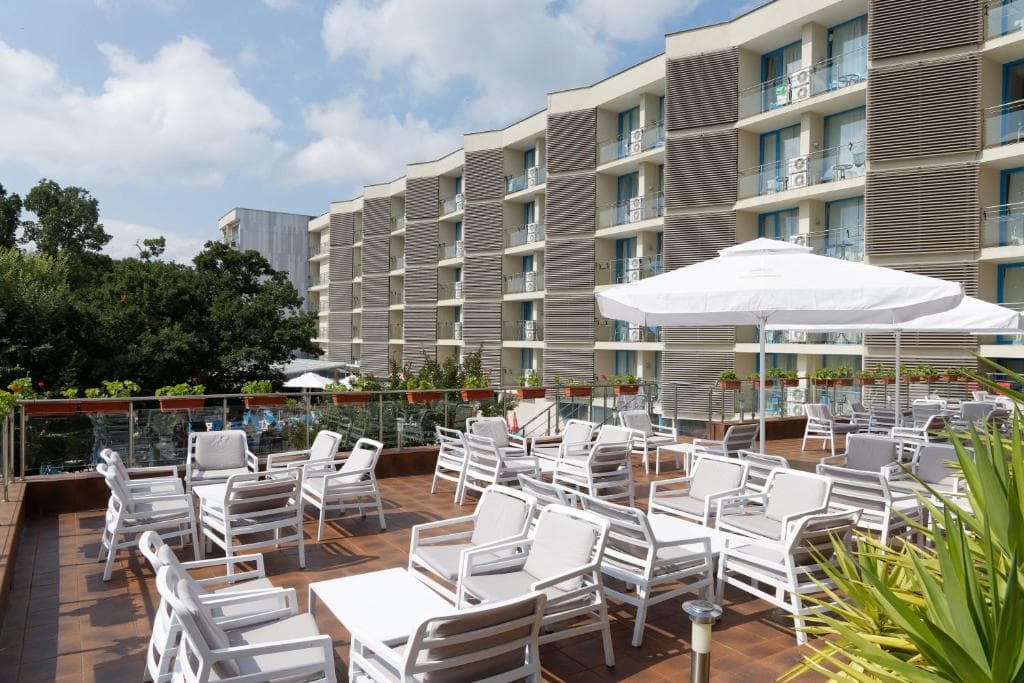 Hotel Slavey - 12