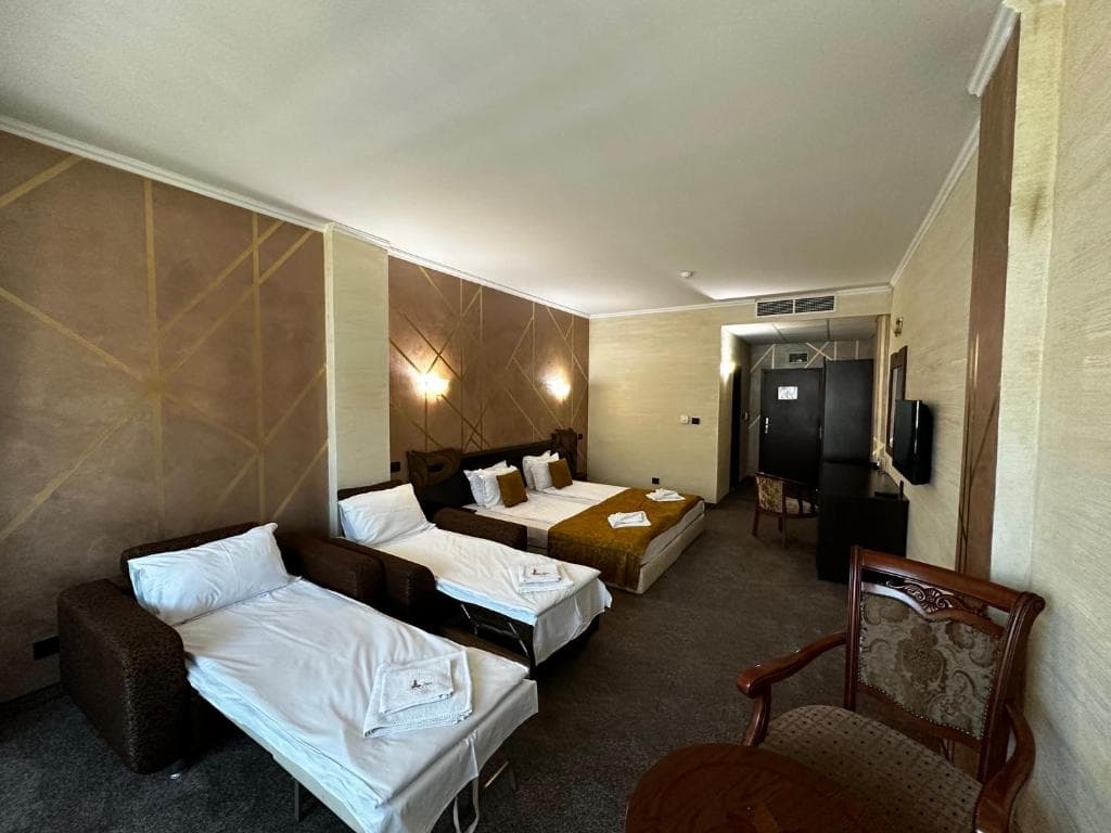 Art Hotel Babylon - 19