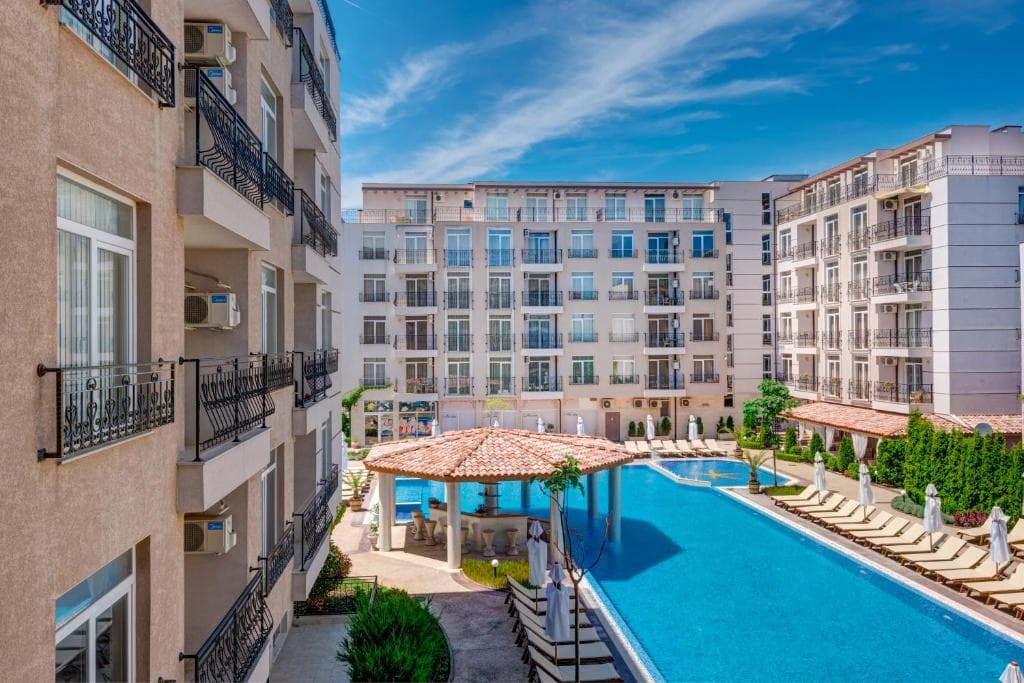 Dawn Park Complex - 21