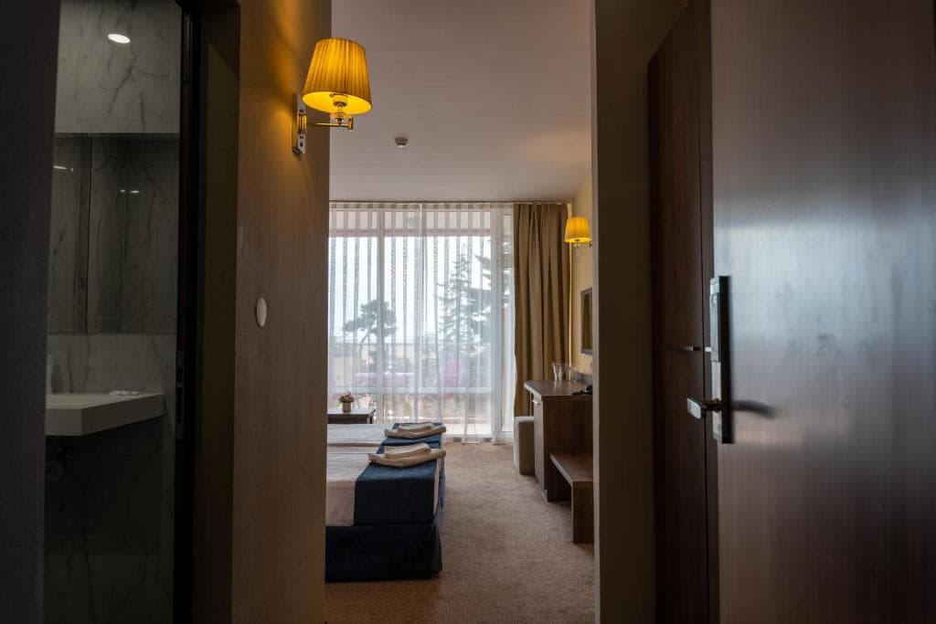 Flamingo Beach Hotel