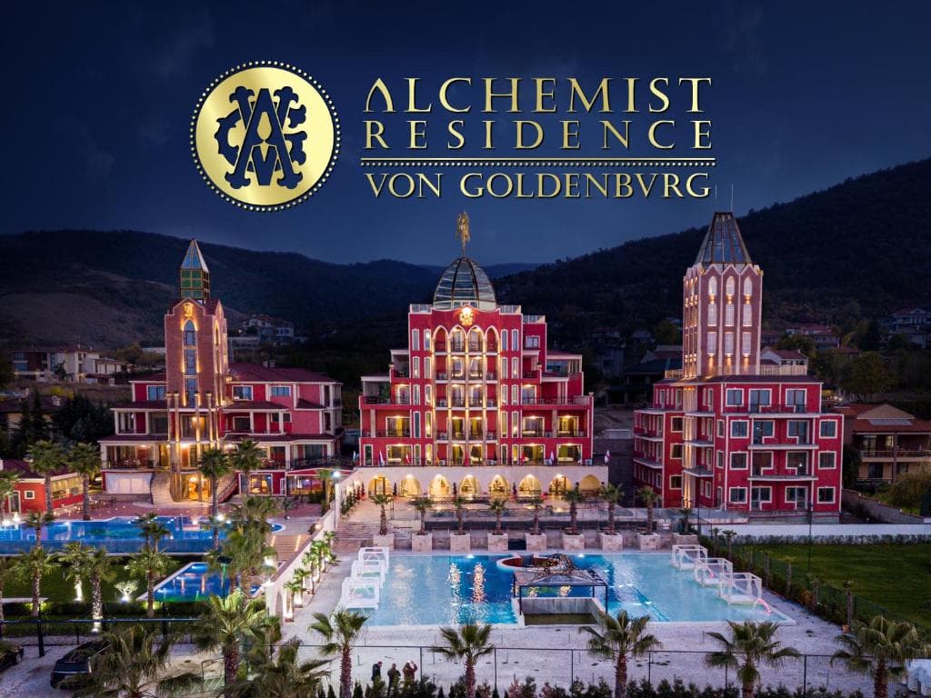 Alchemist Residence Von Goldenburg - 2