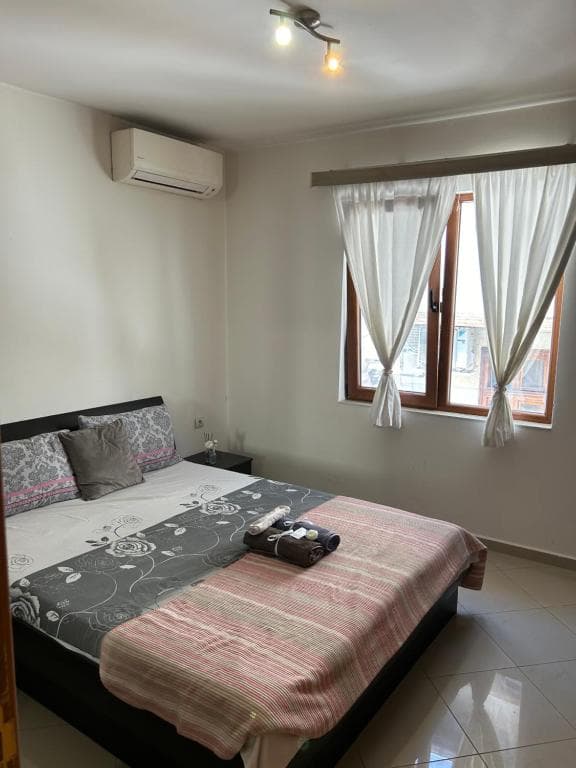 Victoria Hotel Rooms