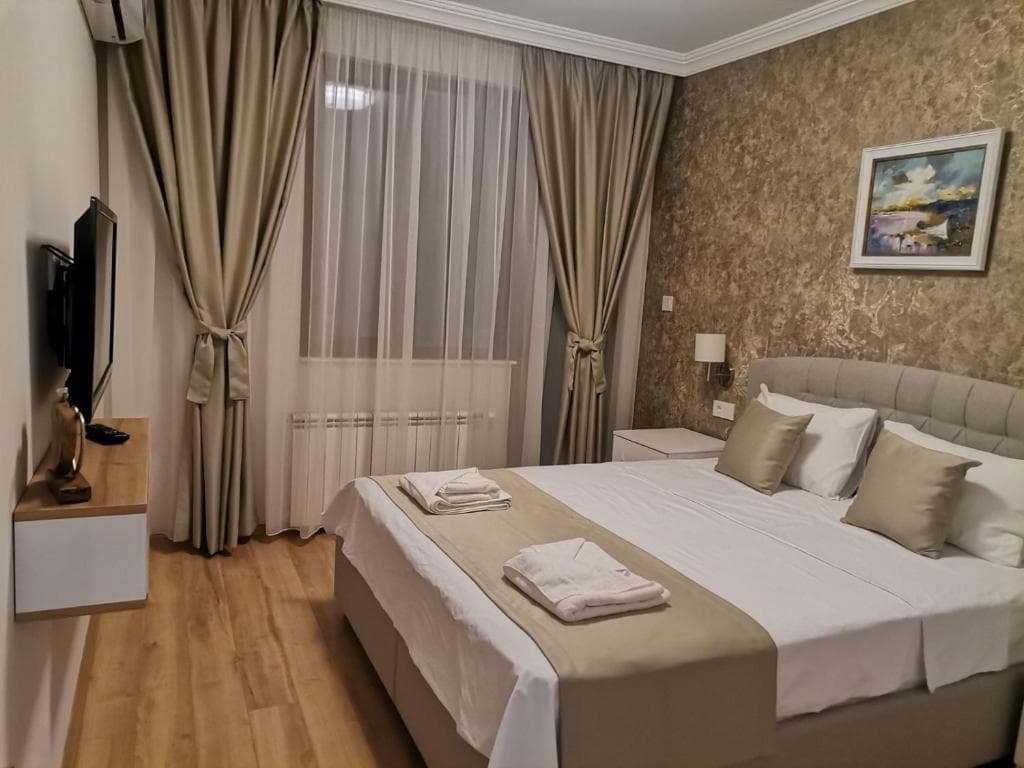 Family Boutique Residence - 11